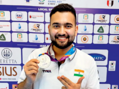 Campeonato Mundial ISSF: Anish Bhanwala ganha prata no evento Campeonato Mundial ISSF: Anish Bhanwala ganha prata no evento