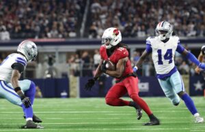 Cardinals quebram sequência de derrotas e vencem Cowboys em Dallas Cardinals quebram sequência de derrotas e vencem Cowboys em Dallas