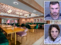 Casal ‘amoroso’ flagrado fazendo sexo em restaurante no Arizona antes de roubá-lo: policiais Casal 'amoroso' flagrado fazendo sexo em restaurante no Arizona antes de roubá-lo: policiais