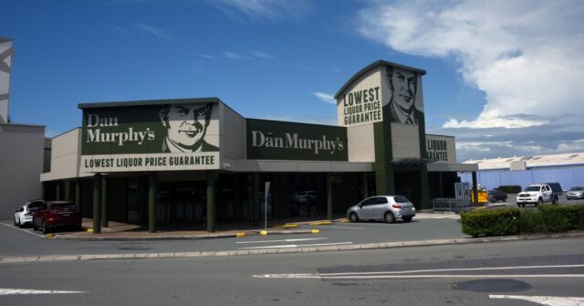 Bright Tank Brewing Co - West Side Hazy Pale 375ml está sendo recolhido devido ao excesso de álcool.