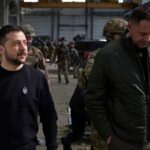 Yermak (na foto à direita) tem sido um representante chave nas negociações com os EUA sobre o fim da guerra na Ucrânia.