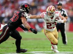 Christian McCaffrey, do 49ers, está em ritmo para uma temporada histórica, especialmente como recebedor Christian McCaffrey, do 49ers, está em ritmo para uma temporada histórica, especialmente como recebedor