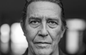Ciarán Hinds embarca no curta-metragem ‘Three Keenings’ como produtor executivo (EXCLUSIVO) Ciarán Hinds embarca no curta-metragem 'Three Keenings' como produtor executivo (EXCLUSIVO)