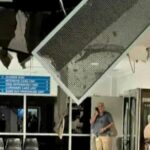 Parte do teto desabou em um dos principais hospitais de Darwin, o Royal Darwin Hospital, quando o ciclone Fina destruiu a cidade.