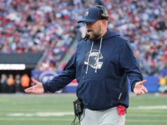 Cinco coisas que arruinaram o mandato fracassado de Brian Daboll nos Giants O técnico do New York Giants, Brian Daboll, esteve ausente durante o quarto período.