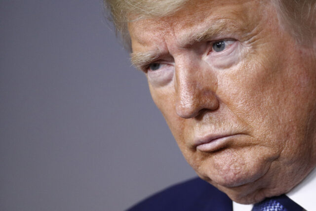 Clipes da semana: consequências do escândalo Epstein e ameaças violentas de Trump
