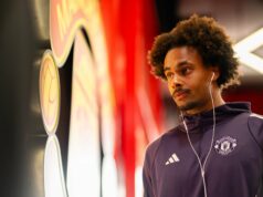 Clube europeu agora quer contratar Joshua Zirkzee no primeiro dia da janela de transferências de janeiro ícone de correio