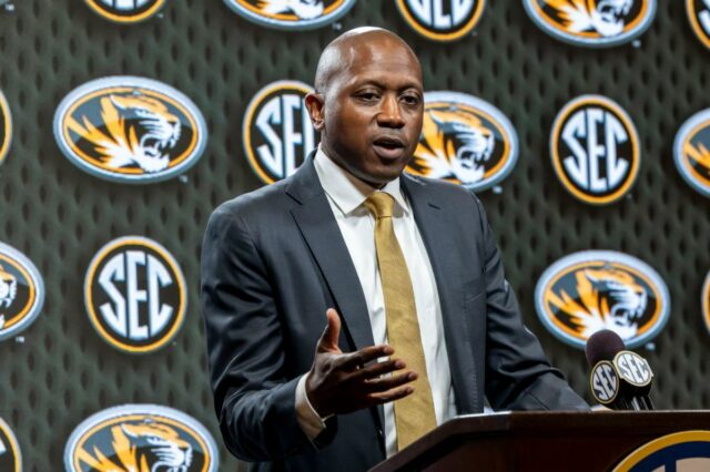 Código de bônus do Caesars Missouri POSTBETMO: Ganhe $ 150 se sua primeira aposta vencer, além de aumento de lucro
