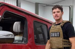 Cody Detwiler, também conhecido como WhistlinDiesel, preso por suposta evasão fiscal Cody Detwiler, também conhecido como WhistlinDiesel, preso por suposta evasão fiscal