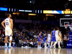 Com uma lesão no tornozelo, Steph Curry, do Warriors, ultrapassa outra lenda da pontuação da NBA Com uma lesão no tornozelo, Steph Curry, do Warriors, ultrapassa outra lenda da pontuação da NBA