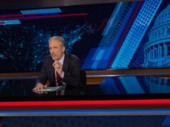 Comedy Central estende ‘The Daily Show’ de Jon Stewart até 2026 Comedy Central estende 'The Daily Show' de Jon Stewart até 2026