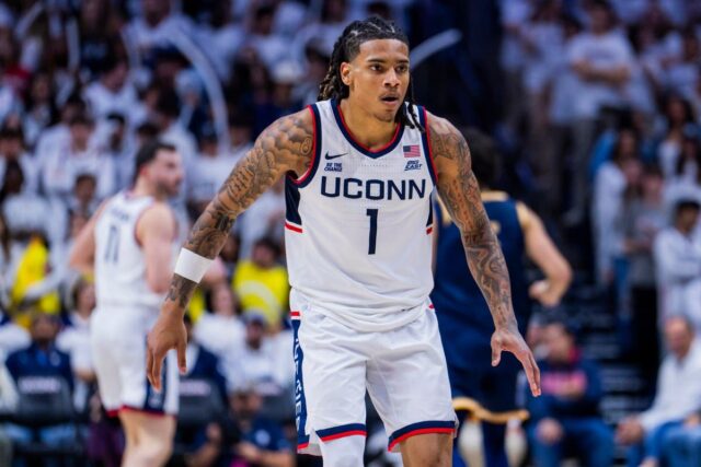 Como assistir UConn vs UMass Lowell: transmissão ao vivo de Como assistir UConn vs UMass Lowell: transmissão ao vivo de basquete universitário da NCAA, canal de TV