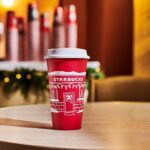 Como encontrar copo vermelho reutilizável gratuito da Starbucks para as férias