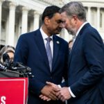 Adelita Grijalva tornou-se a 218ª assinatura da petição.