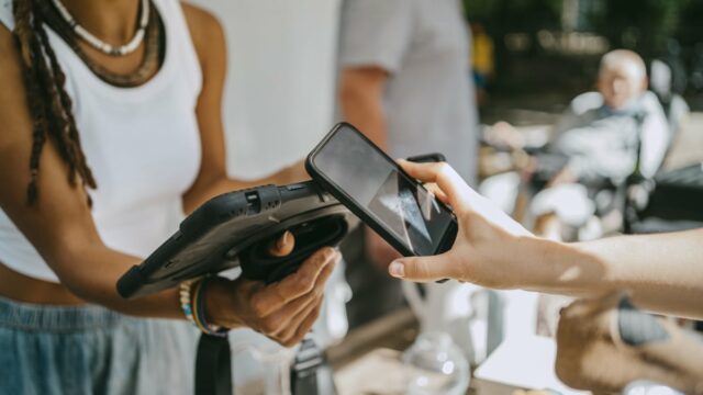 Como usar o Apple Pay na Amazon ao fazer compras na Black Friday
