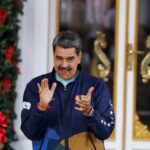 Companhias aéreas cancelam voos para a Venezuela em meio a avisos dos EUA e aumento militar