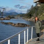 Um hidrofone está na costa pronto