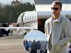 Contingente de Lane Kiffin salpicado de vaias e gestos vulgares dos fãs de Ole Miss enquanto eles embarcam no avião para LSU Chris Kiffin e seu filho foram vaiados ao chegar ao avião em 30 de novembro.