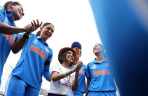 Copa do Mundo ODI Feminina de 2025: Quando as palavras de uma criança de 10 anos comoveram um time e uma nação lightbox-info