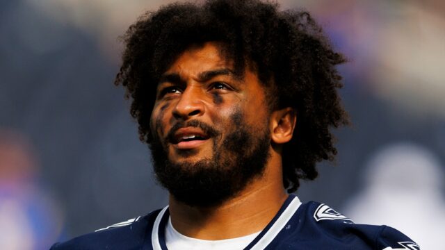 Cowboys homenageiam Marshawn Kneeland com armário antes do 'Monday Night marshawn kneeland getty