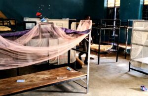 Crianças nigerianas de até 5 anos entre centenas sequestradas, diz freira Crianças nigerianas de até 5 anos entre centenas sequestradas, diz freira