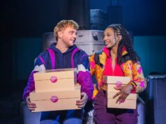 Crítica da Broadway de ‘Dois Estranhos’: Eles Cantam Juntos, Dançam Juntos, Eles Não Pertencem Juntos Crítica da Broadway de 'Dois Estranhos': Eles Cantam Juntos, Dançam Juntos, Eles Não Pertencem Juntos