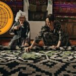 Crítica de 'Black Red Yellow': inscrição no Oscar do Quirguistão tece os ritmos serenos da fabricação tradicional de tapetes com uma história de amor despretensiosa