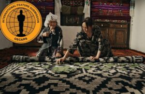 Crítica de ‘Black Red Yellow’: inscrição no Oscar do Quirguistão tece os ritmos serenos da fabricação tradicional de tapetes com uma história de amor despretensiosa Crítica de 'Black Red Yellow': inscrição no Oscar do Quirguistão tece os ritmos serenos da fabricação tradicional de tapetes com uma história de amor despretensiosa