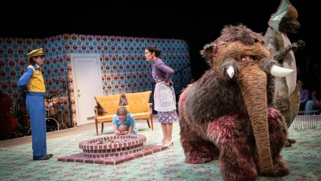 Crítica off Broadway de 'The Seat of Our Pants': revisão radical de 'Skin of Our Teeth' é o melhor novo musical do ano
