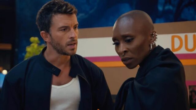 Cynthia Erivo e Jonathan Bailey descartam bônus de 'cena de crédito final' antes de 'Wicked: For Good' | Vídeo
