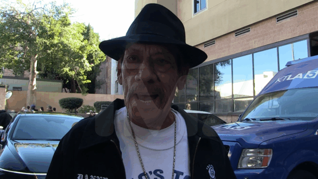 Danny Trejo diz às famílias afetadas pelos ataques do ICE 112625 danny trejo kal.jpg