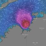 Darwin acordando para uma grande limpeza após o ciclone tropical Fina