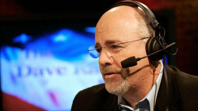 Dave Ramsey Caller diz 'Acho que fiz um pouco de Dave Ramsey Caller diz 'Acho que fiz um pouco de Boo Boo' depois de honrar o desejo de morte da esposa - agora ele vai se casar novamente e quer US $ 400 mil de volta dos filhos