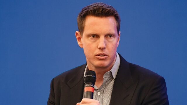 David Ellison minimiza a necessidade da Paramount de adquirir a Warner Bros. Discovery: 'Não há algo obrigatório para nós'
