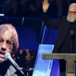 David Letterman oferece um sanduíche completo de discurso introduzindo Warren Zevon no Hall da Fama do Rock & Roll