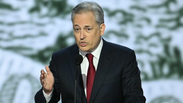 James Cameron participa das Conversas da Fundação SAG-AFTRA e apresenta retrospectiva de carreira com James Cameron no Meryl Streep Center for Performing Artists em 25 de novembro de 2025 em Los Angeles, Califórnia