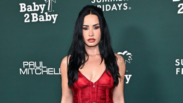 Demi Lovato, Jessica Alba, Serena Williams e mais: fotos do Demi Lovato, Jessica Alba, Serena Williams e mais: fotos do tapete vermelho Baby2Baby