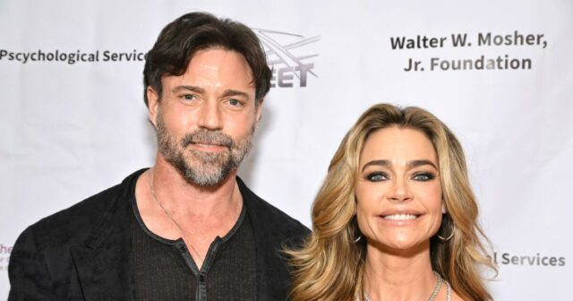 Denise Richards consegue uma ordem de restrição de 5 anos Denise Richards consegue uma ordem de restrição de 5 anos contra Aaron Phypers em divórcio amargo