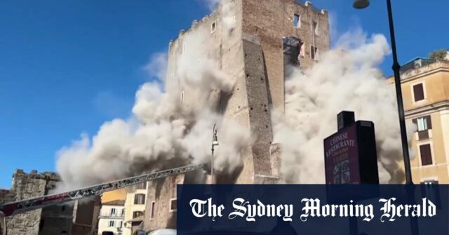 Desabamento dramático de edifício perto do Fórum Romano
