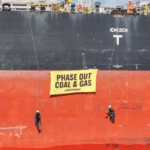 Dezenas de pessoas são presas em protesto contra mudanças climáticas no Porto de Newcastle