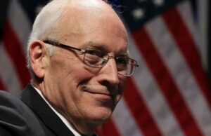 Dick Cheney, vice-presidente de George W. Bush, morre aos 84 anos Dick Cheney, vice-presidente de George W. Bush, morre aos 84 anos