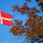 Dinamarca aprova proibição de redes sociais para usuários menores de 15 anos