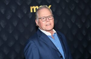 Discovery ajusta pacote de pagamento de David Zaslav em meio a revisão estratégica e negociações de vendas Discovery ajusta pacote de pagamento de David Zaslav em meio a revisão estratégica e negociações de vendas