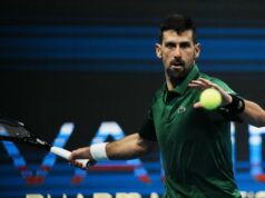 Djokovic encerra sua semi-recessão e avança para a final de Atenas Djokovic encerra sua semi-recessão e avança para a final de Atenas