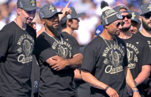 Dodgers desfilam em desfile, ponderam sobre três turfas Dodgers desfilam em desfile, ponderam sobre três turfas