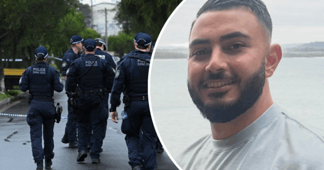 Dois acusados ​​de assassinato de 'identidade equivocada' de encanador de Sydney
