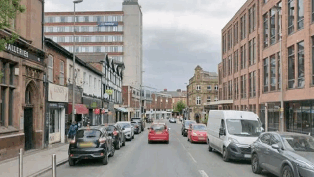 Dois feridos graves e um preso em ataque de rua Yahoo news home
