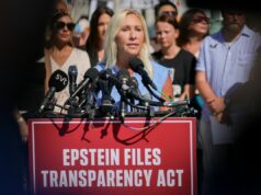 Donald Trump rompe oficialmente com a ‘lunática’ Marjorie Taylor Greene Donald Trump rompe oficialmente com a 'lunática' Marjorie Taylor Greene