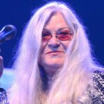 Donna Godchaux-MacKay, cantora do Grateful Dead, morre aos 78 anos