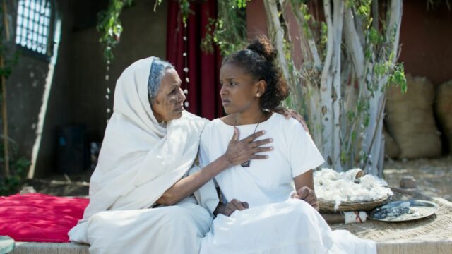 Drama sudanês 'Cotton Queen' ganha prêmio Golden Alexander no Festival Drama sudanês 'Cotton Queen' ganha prêmio Golden Alexander no Festival de Cinema de Thessaloniki